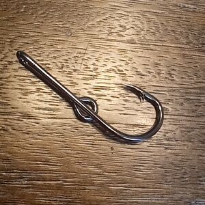 Hat hooks